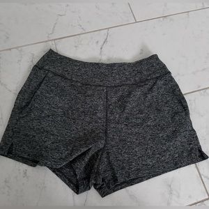 Outdoor Voices Cloud Knit 3” All day short - charcoal - Large